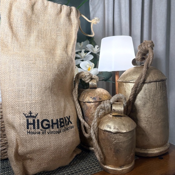 Rustic Huge Hanging Cow Bells Set of 3 Farmhouse Metal Rope Bells Decor w Bag - Picture 2 of 3